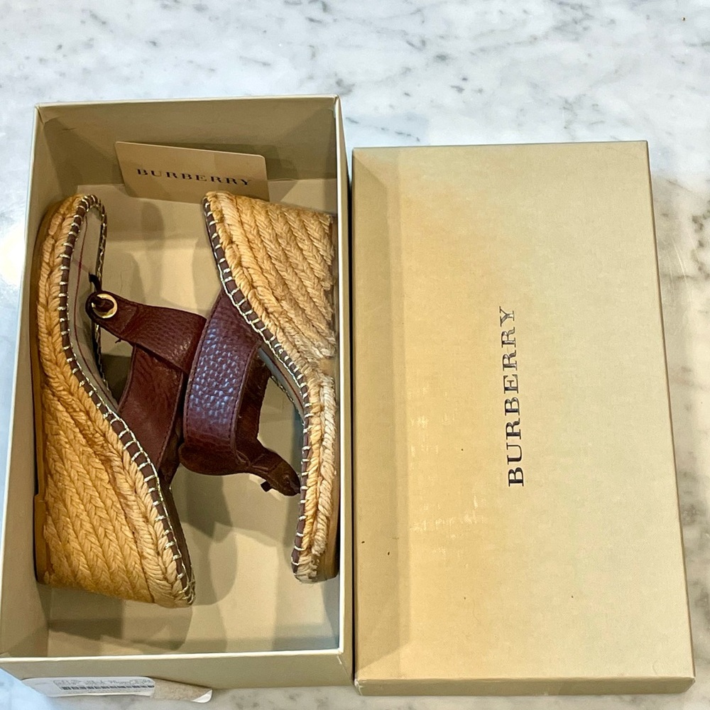 Burberry leather and plaid fabric wedges, burgundy, Burberry check, sz7, EUC - Picture 4 of 16